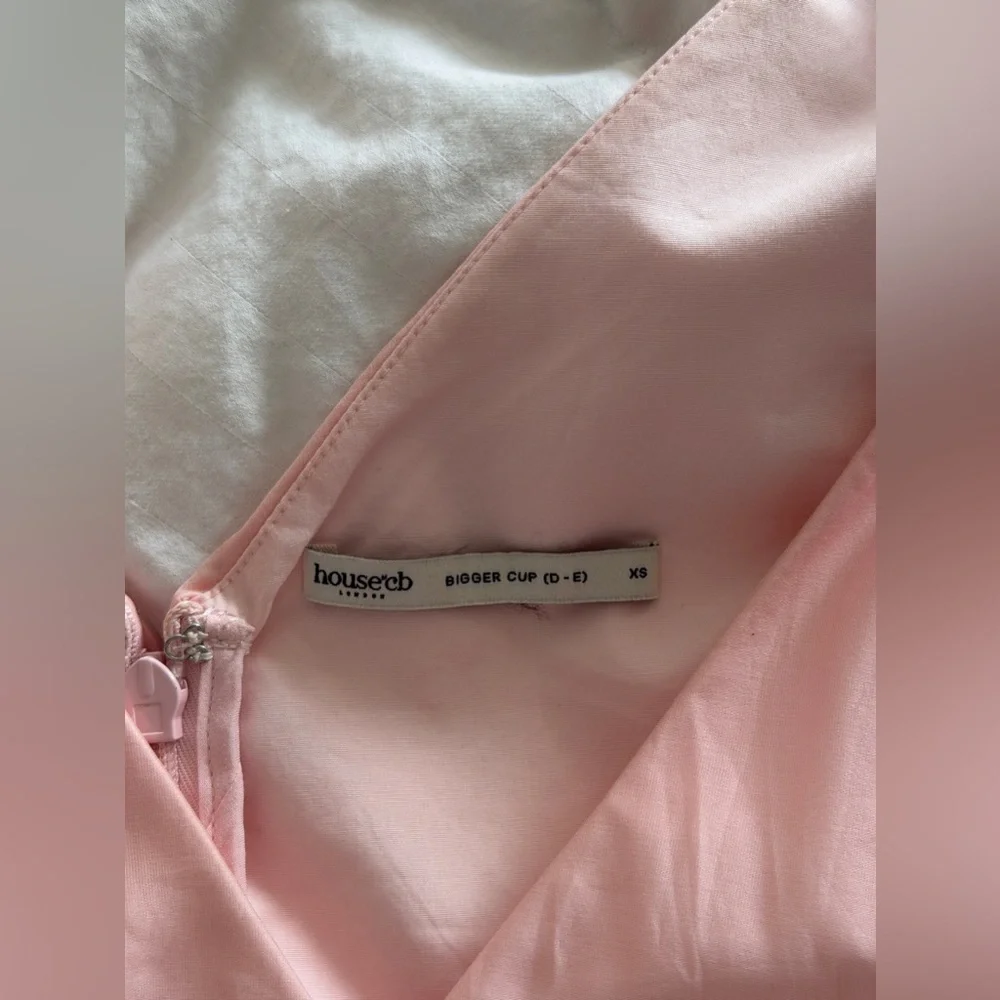House of CB “Samira” Pink Chiffon Button Dress - Picture 5 of 6